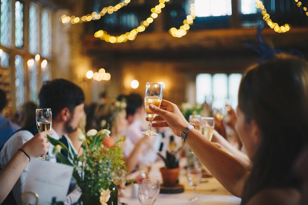 5 chyb, ktorym by ste sa mali pri planovani svadobnej party vyhnut